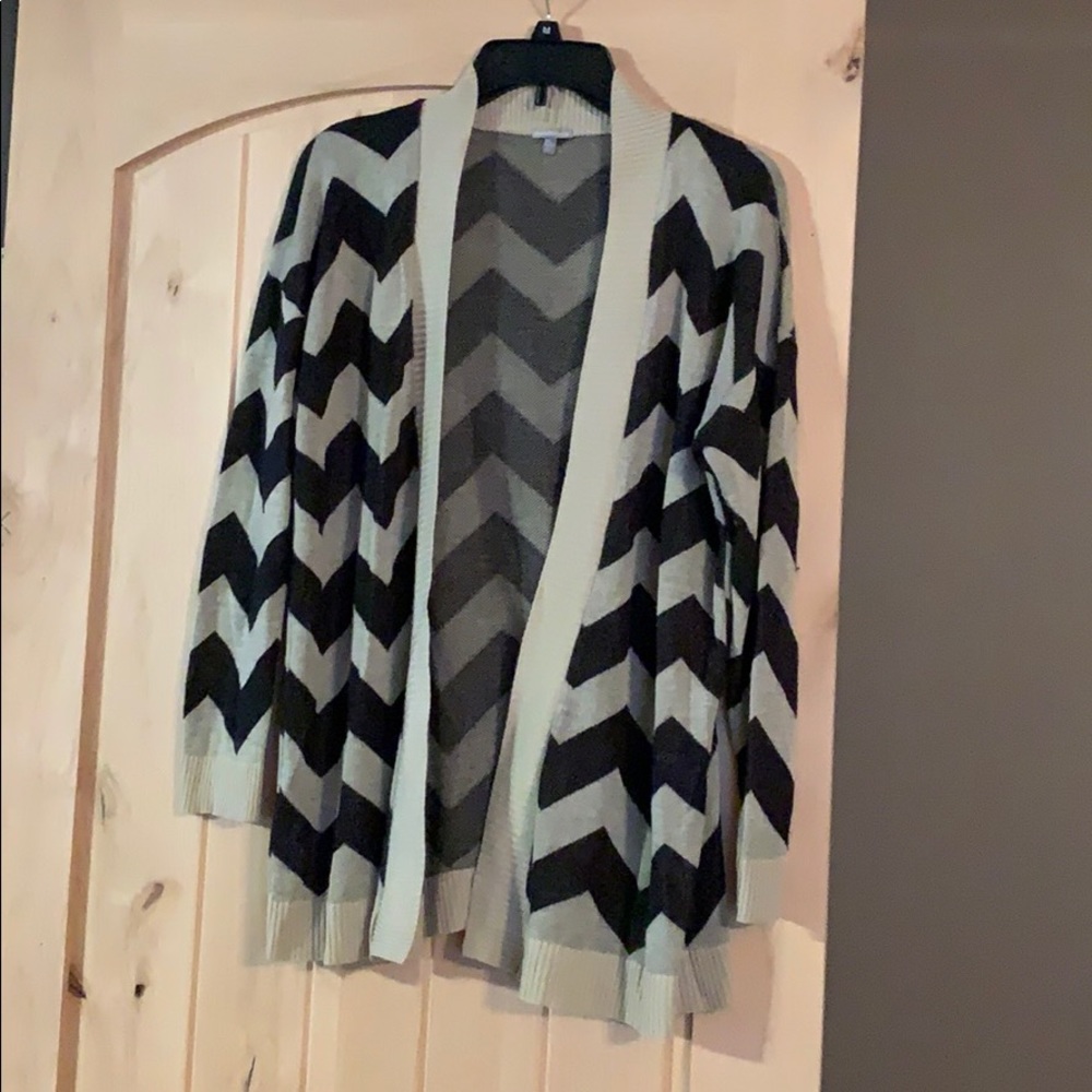 Light weight Cardigan!